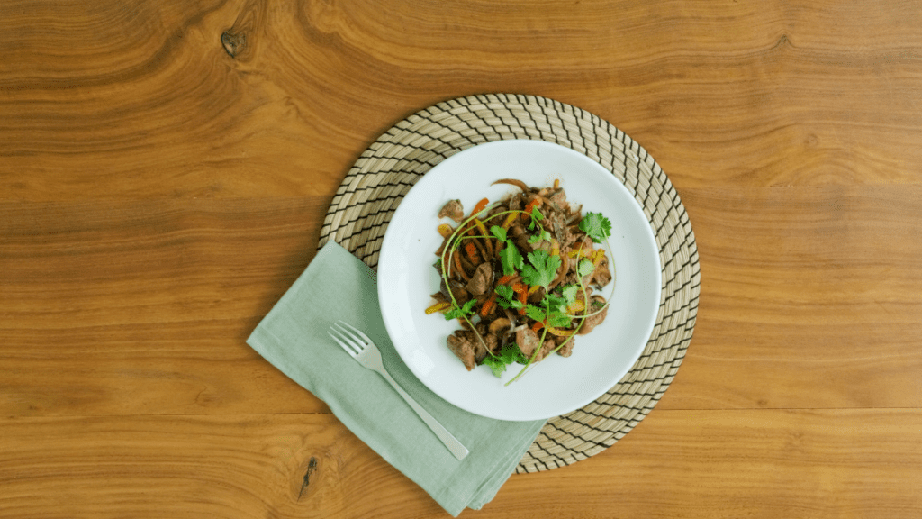 How to Make Garlicky Chicken Livers and Veggies