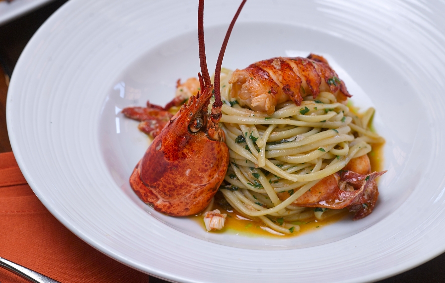 Linguini and Brown Butter Lobster Sauce