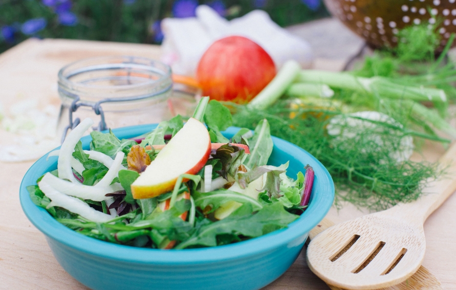 Apple Fennel Salad with Walnuts